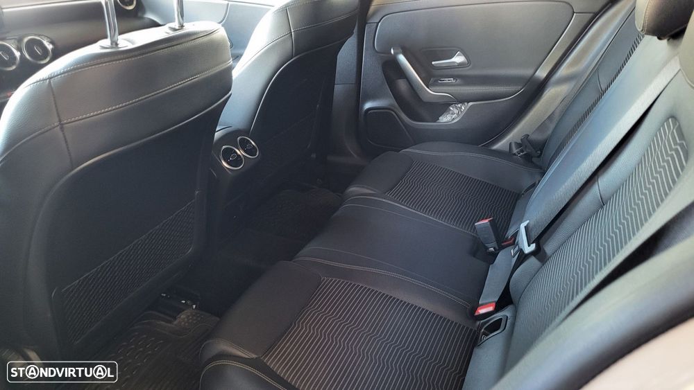 Mercedes-Benz CLA 180 - 22