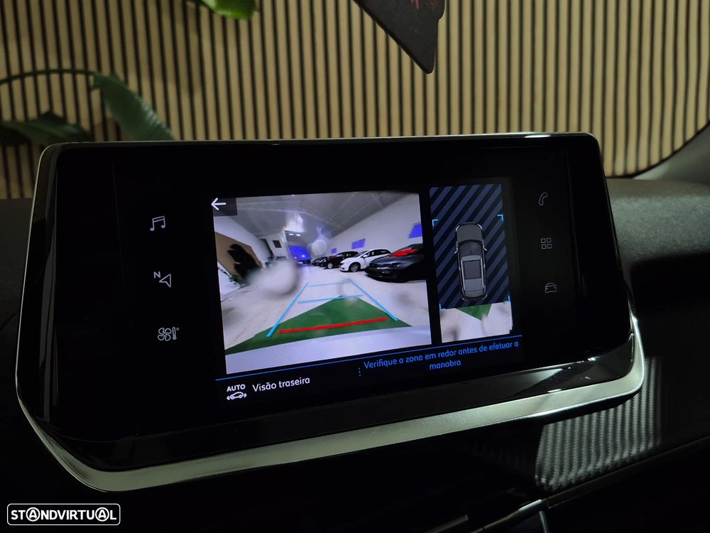 Peugeot 2008 1.2 PureTech Active Pack - 28