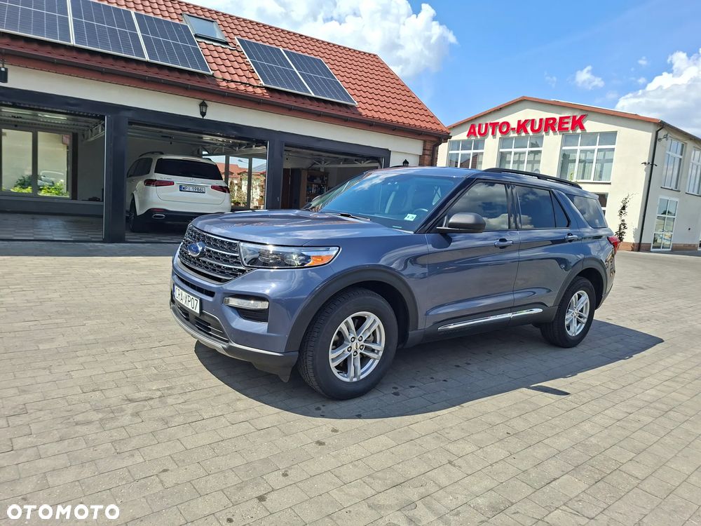 Ford Explorer - 1