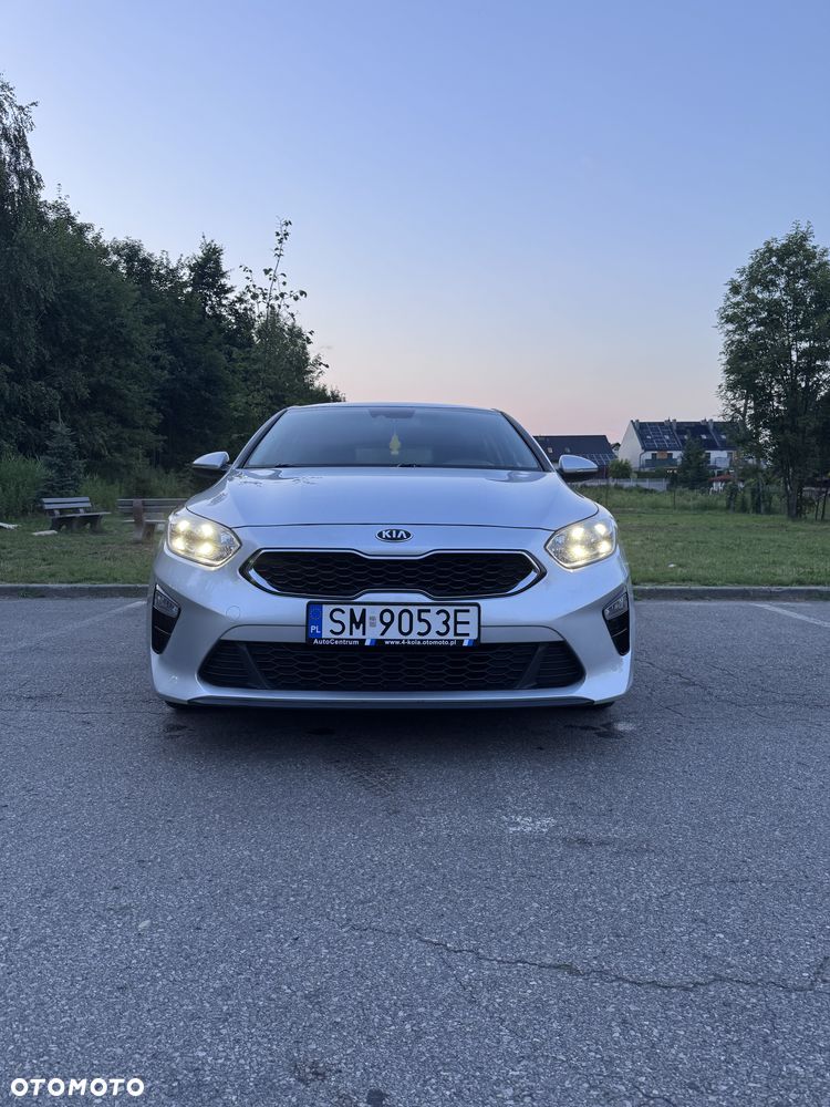 Kia Ceed 1.6 CRDi SCR L - 22