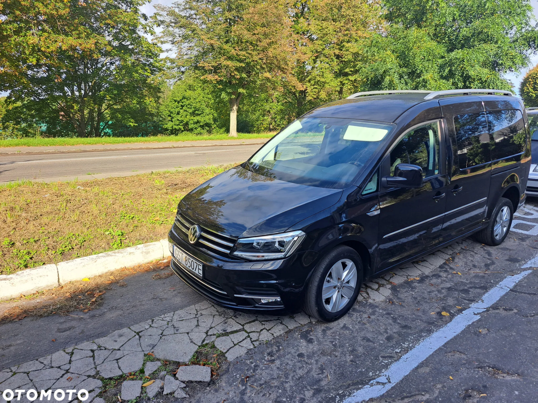 Volkswagen Caddy 2.0 TDI (7-Si.) DSG 4MOTION Maxi Highline - 2