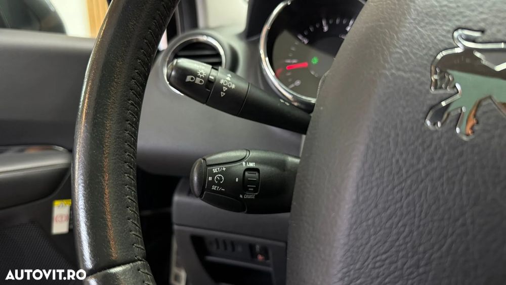 Peugeot 3008 - 27