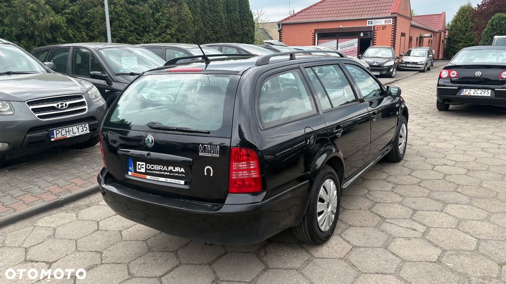 Skoda Octavia 2.0 Combi Elegance - 7