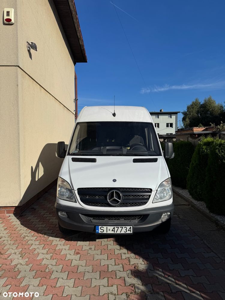 Mercedes-Benz Sprinter 2011
