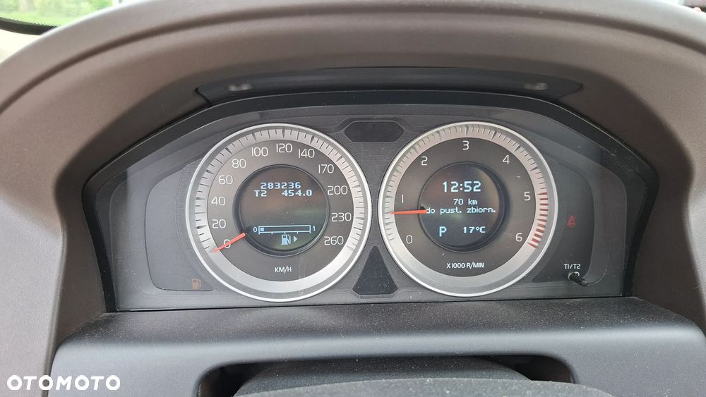 Volvo XC 60 2.4D AWD - 30