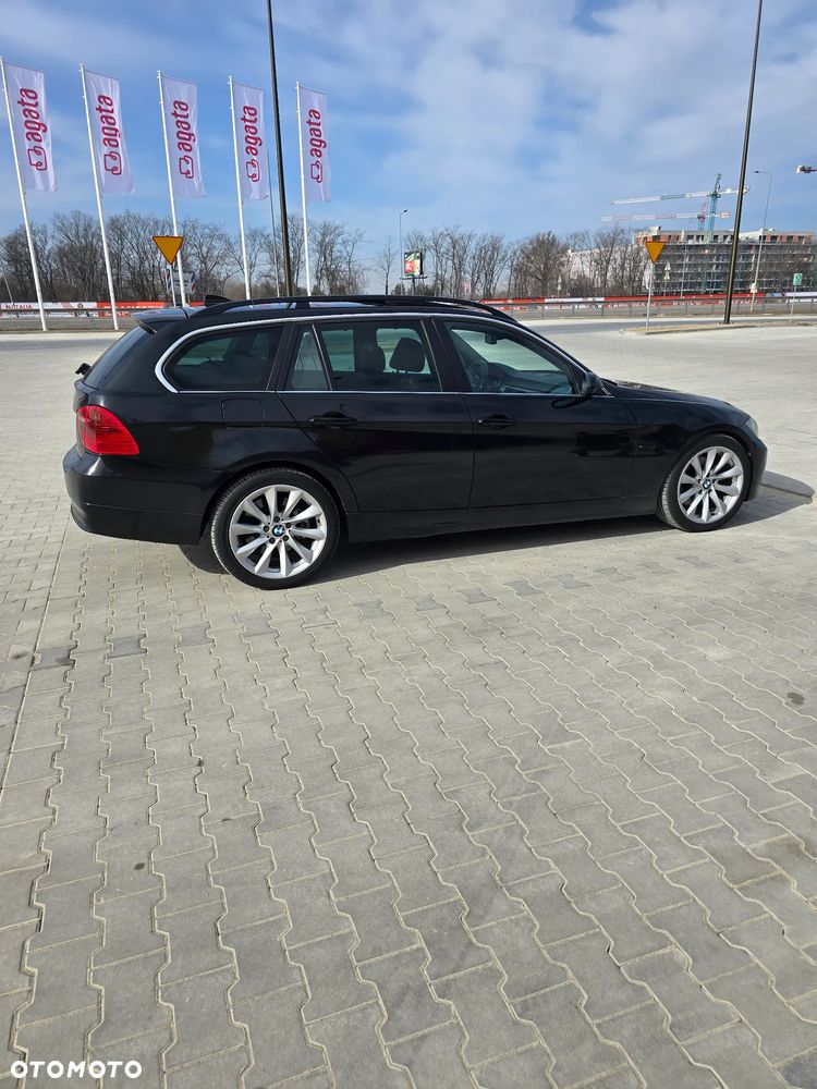 BMW Seria 3 330xd - 11