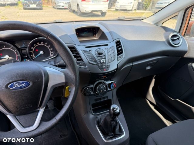 Ford Fiesta - 17