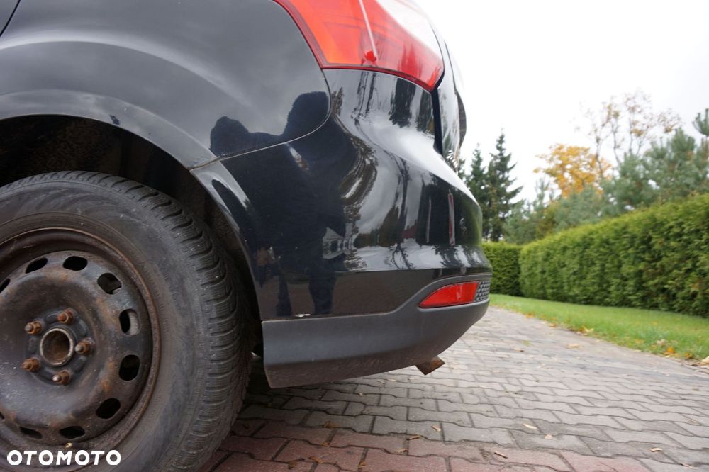 ZDERZAK TYLNY PDC FOCUS III MK3 5D HB FB  CZARNY PANTHER FORD 2010-2014 - 3