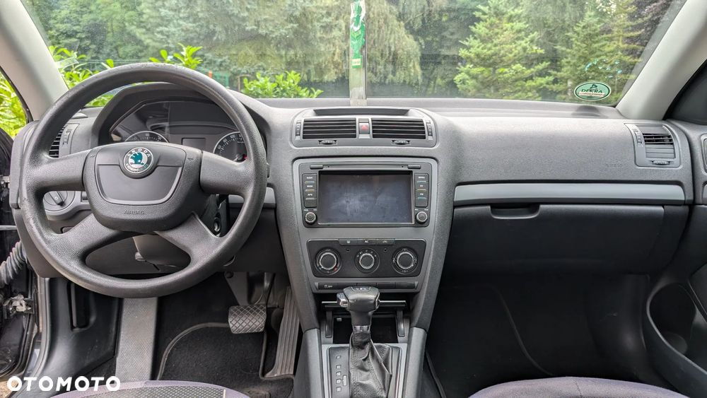 Skoda Octavia 1.4 TSI Classic DSG - 12