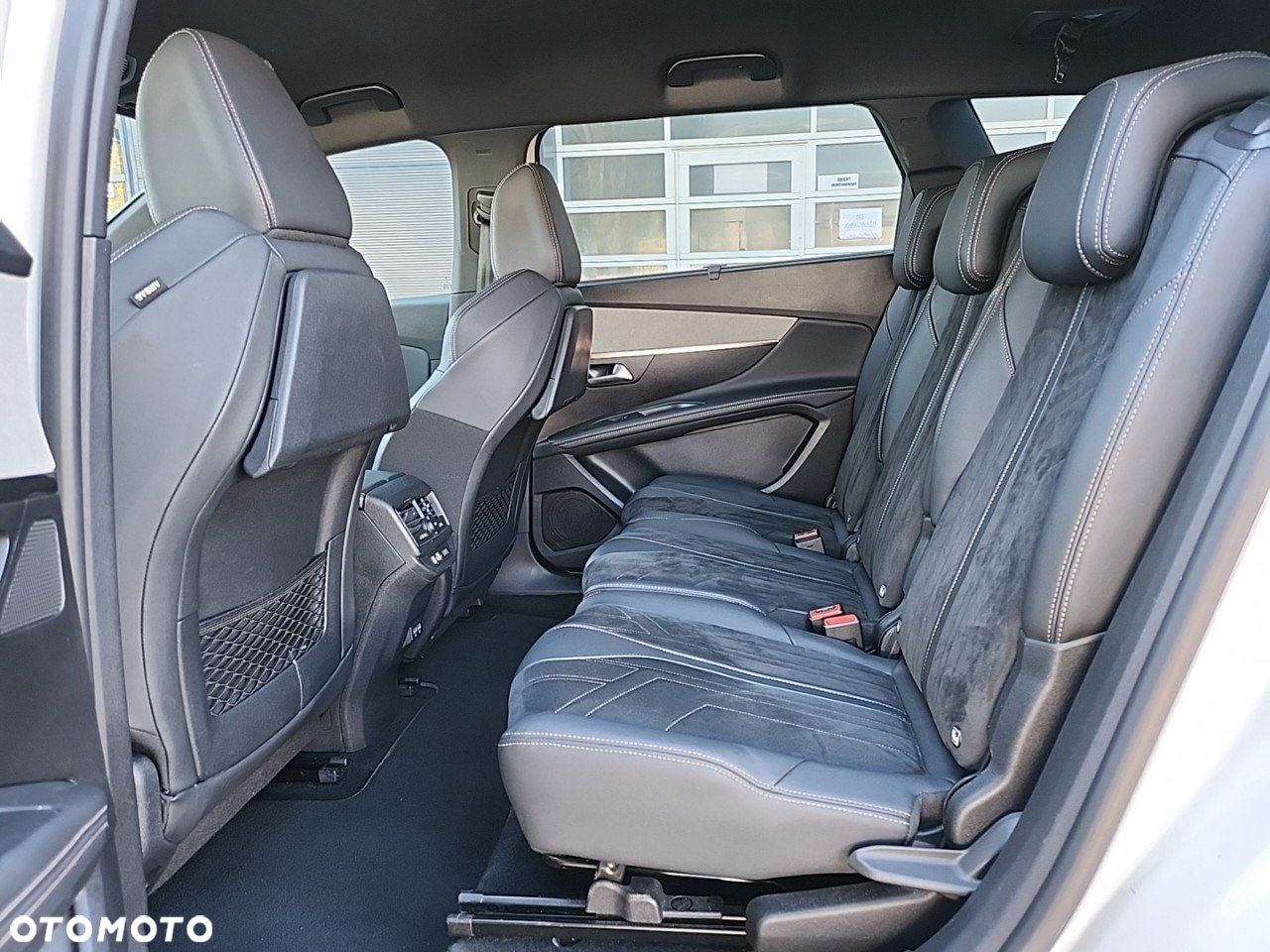 Peugeot 5008 1.5 BlueHDi GT Pack S&S EAT8 - 10