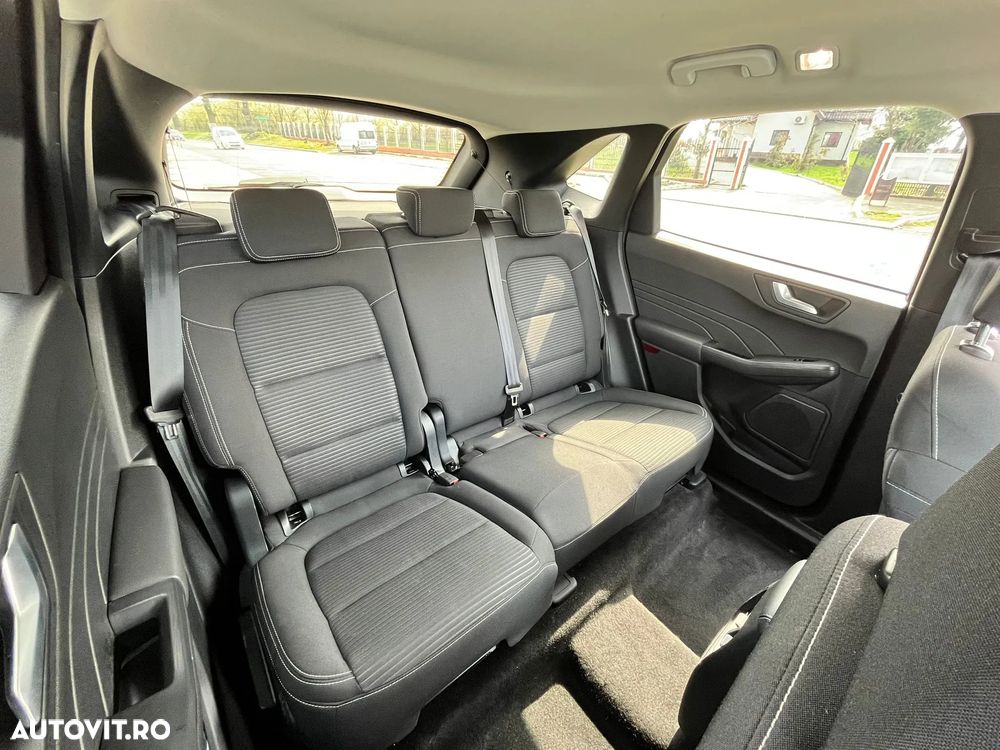 Ford Kuga 2.5 Duratec FHEV TITANIUM X - 17