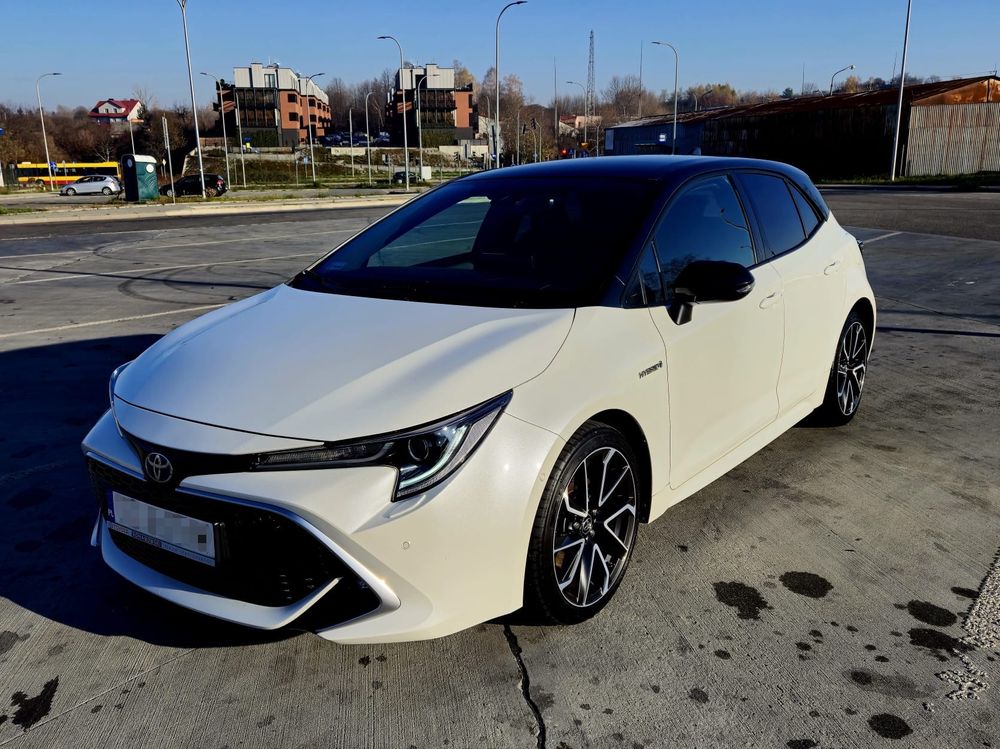 Toyota Corolla 2.0 Hybrid Selection