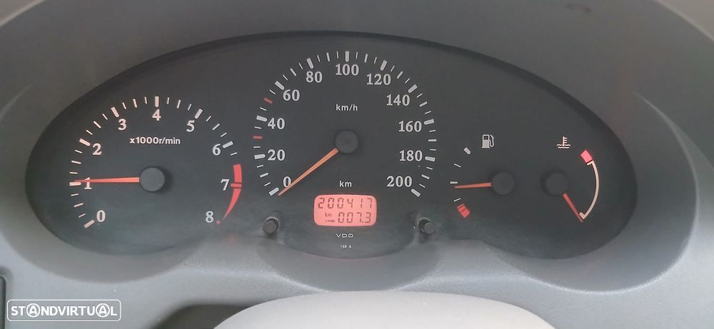Nissan Micra 1.0 Comfort - 9