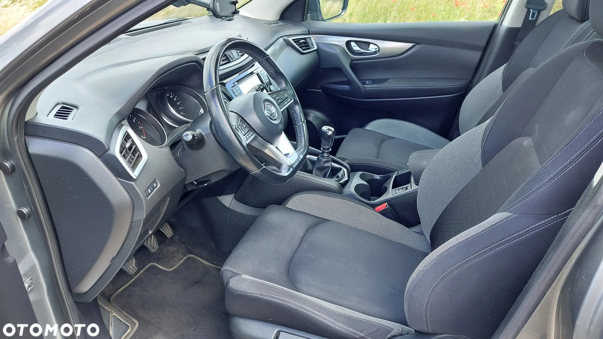 Nissan Qashqai 1.6 DIG-T N-Connecta - 9