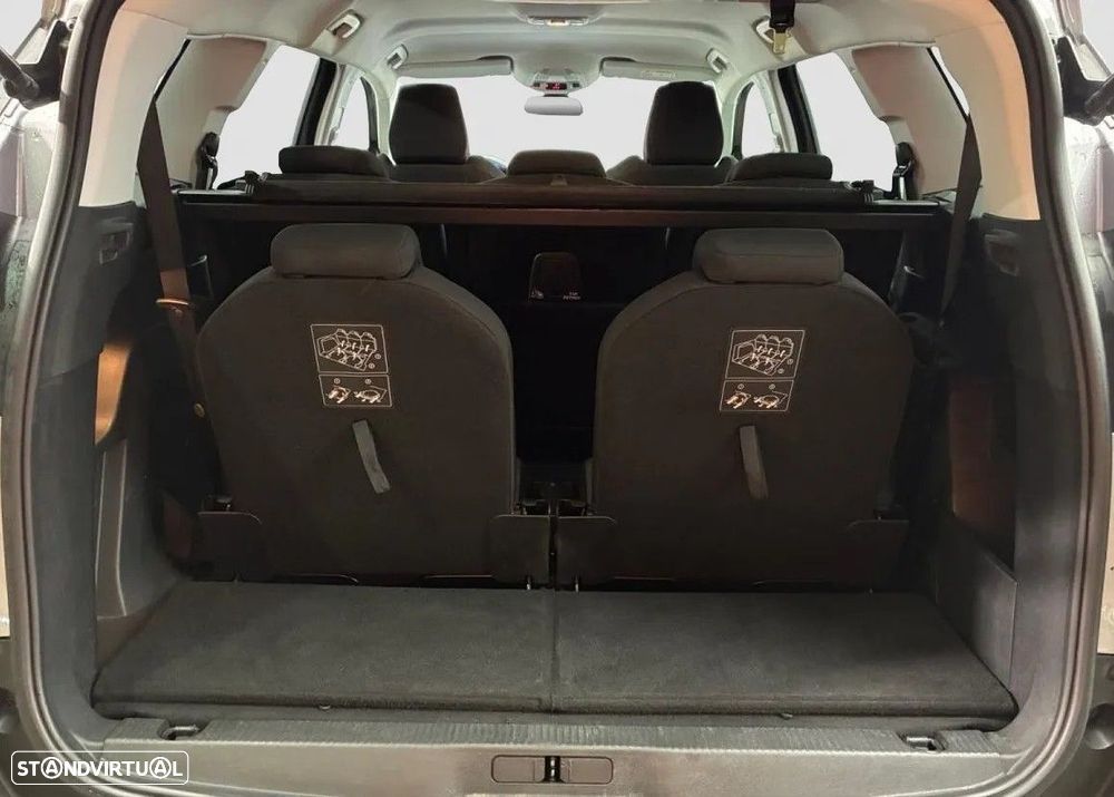Peugeot 5008 - 7