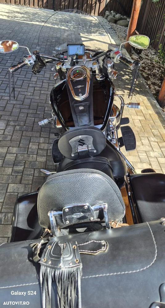 Suzuki Boulevard C109R - 7