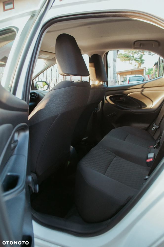 Toyota Yaris 1.5 Comfort - 8