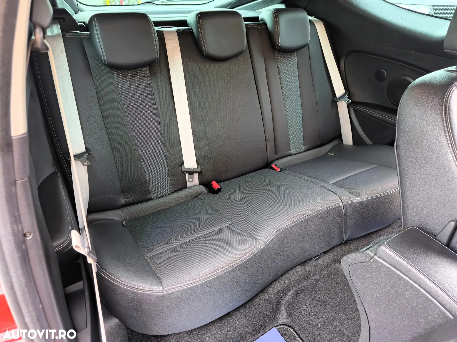 Renault Megane Coupe dCi 110 FAP EDC Bose Edition - 18