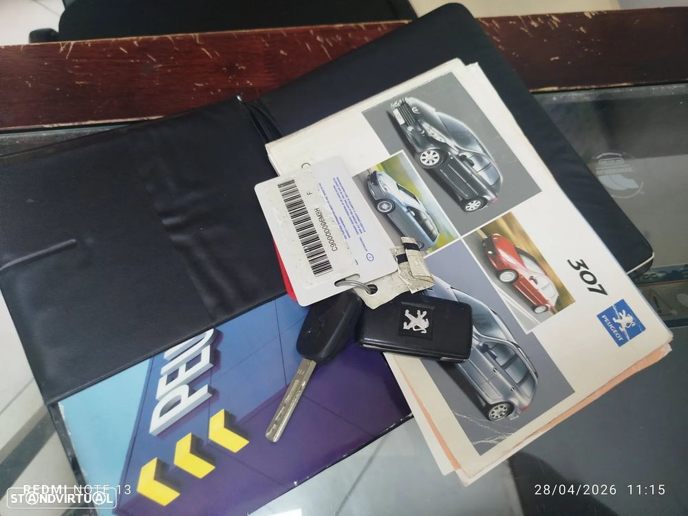 Peugeot 307 1.6 HDi Executive - 11