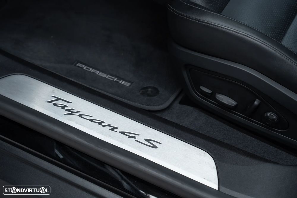 Porsche Taycan 4S Bateria Performance Plus - 26