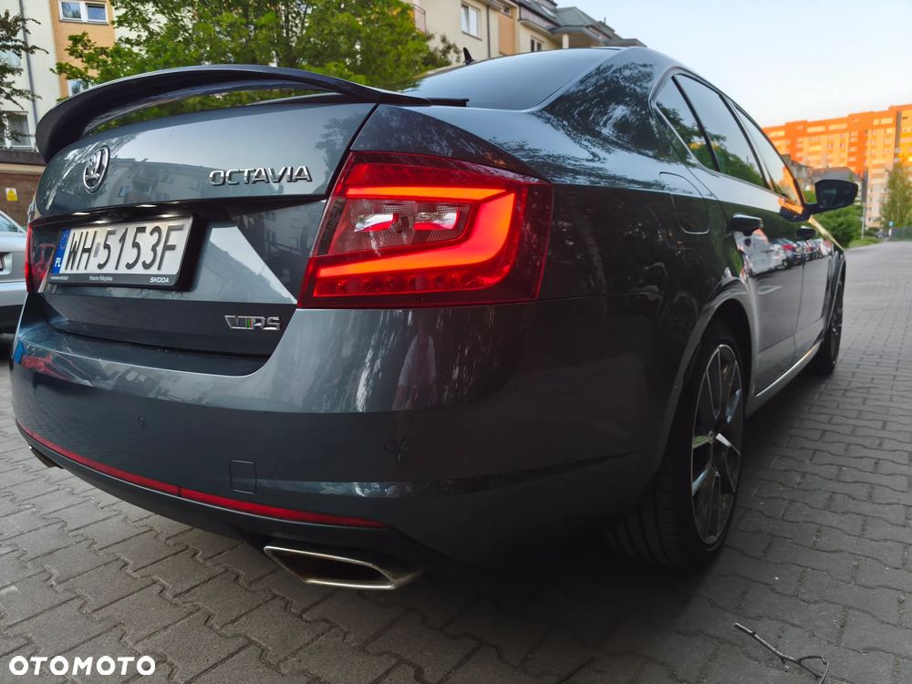 Skoda Octavia 2.0 TSI DSG RS 245 - 10