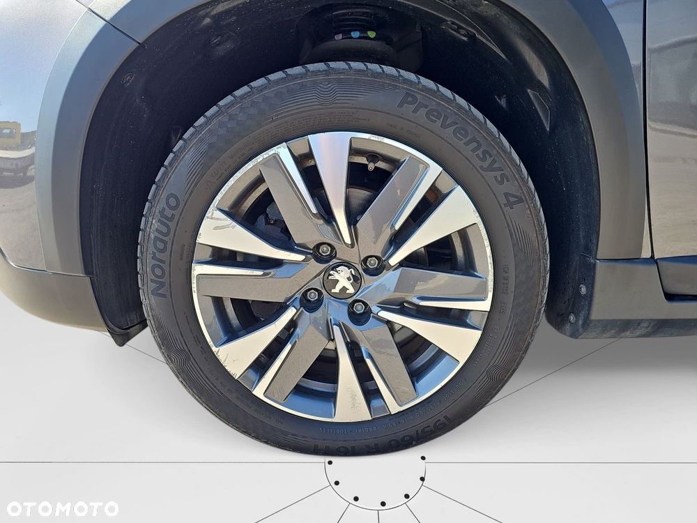 Peugeot 2008 - 9