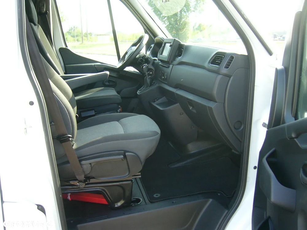 Renault Master LIFT L2H2 2,3 DCI 150 Ps EURO6 - 22