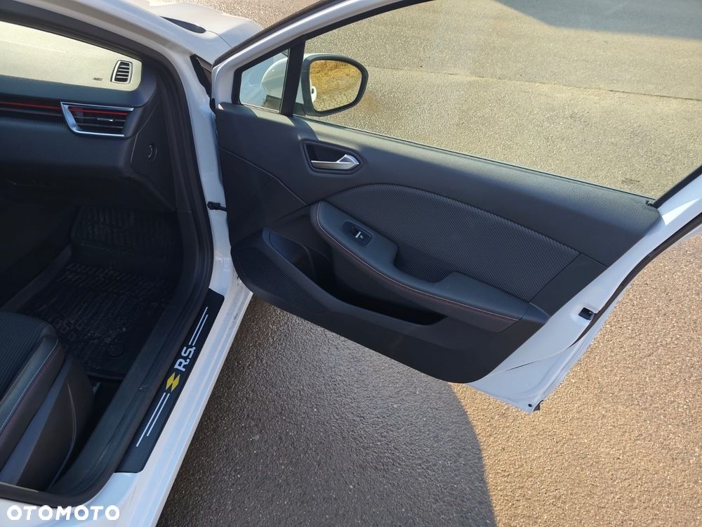 Renault Clio 1.3 TCe R.S Line EDC - 24