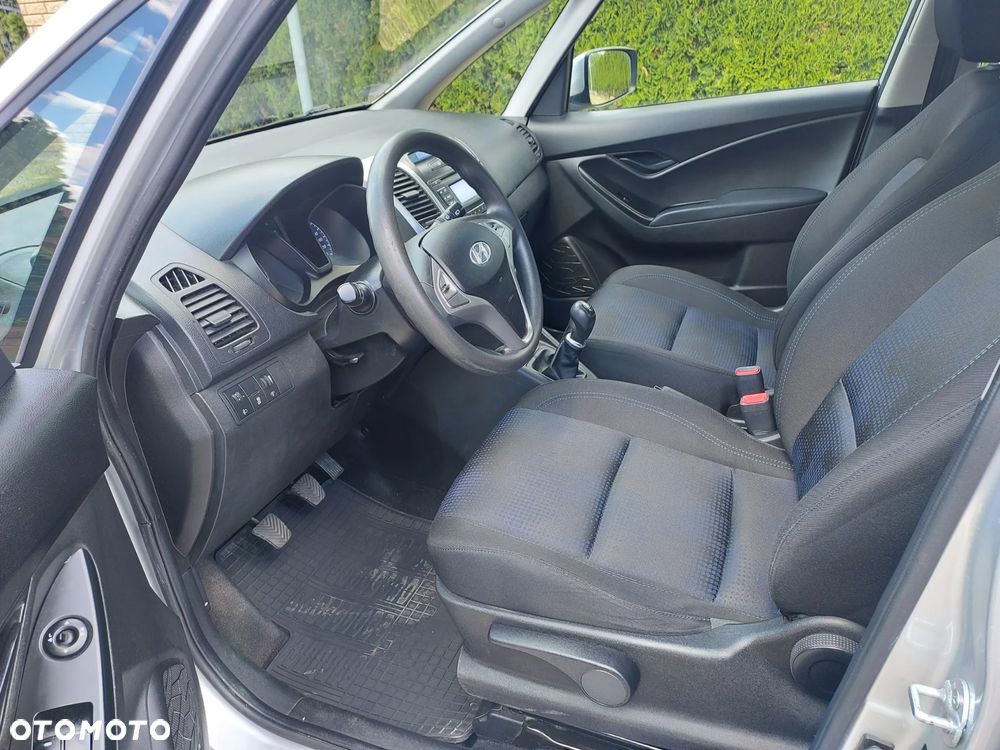 Hyundai ix20 1.4 Classic + - 6