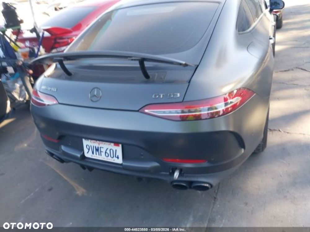 Mercedes-Benz AMG GT - 9