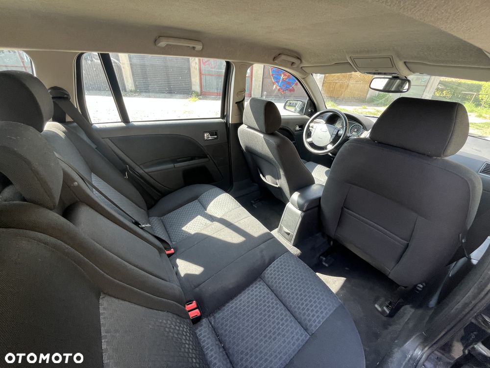 Ford Mondeo 2.2 TDCi Ghia - 14