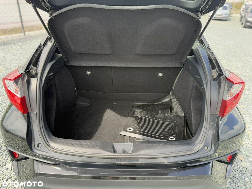 Toyota C-HR 1.2 T Active - 28