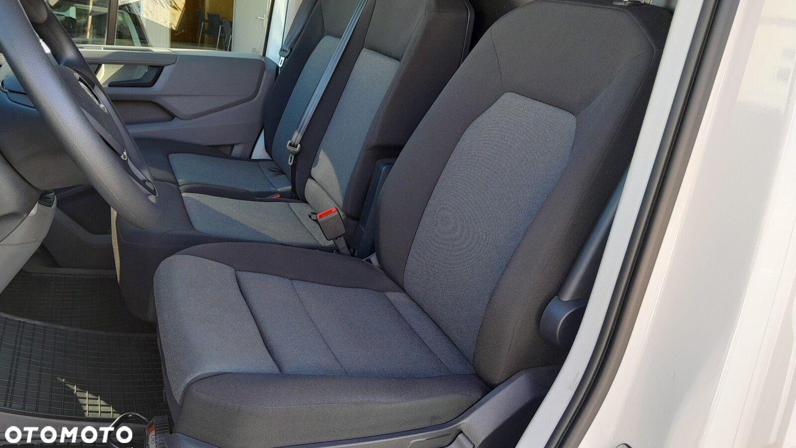 Volkswagen Crafter - 12