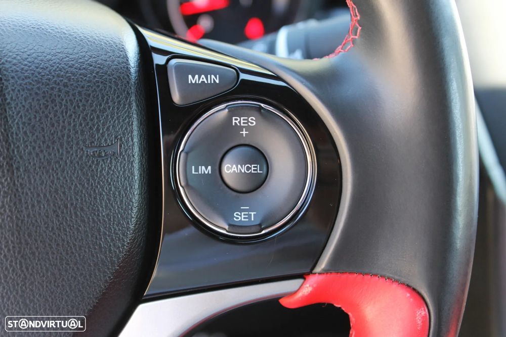 Honda Civic 2.0 VTEC Turbo Type R - 32
