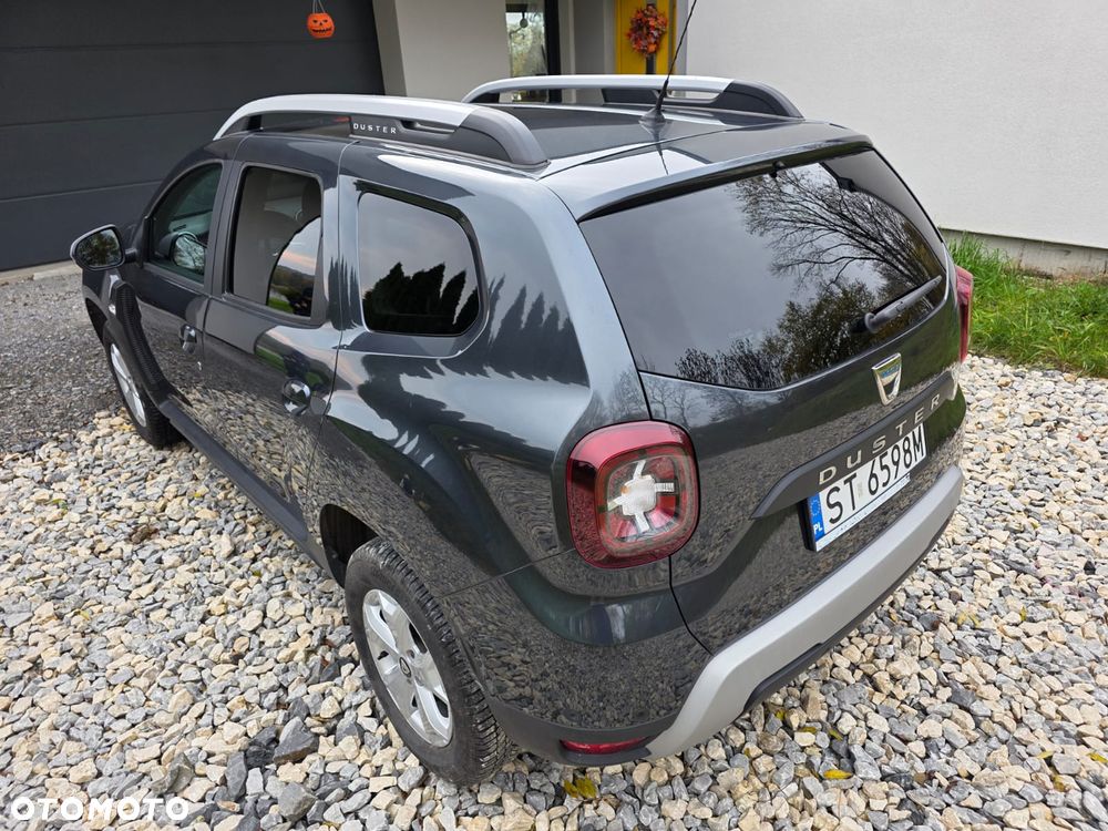 Dacia Duster 1.6 SCe Prestige - 11