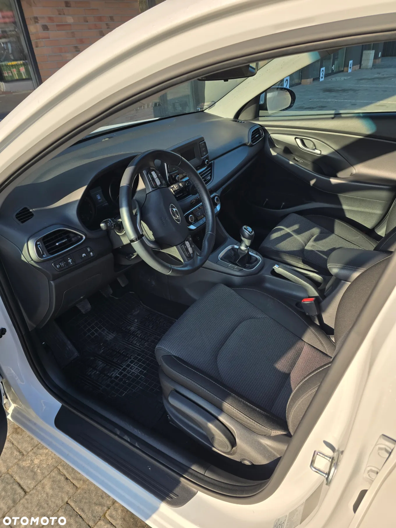 Hyundai i30 1.4 Classic + - 5