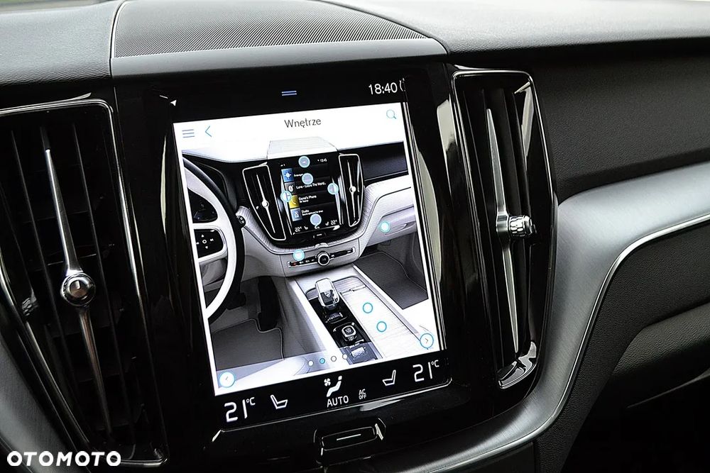 Volvo XC 60 B4 D Momentum Pro - 30