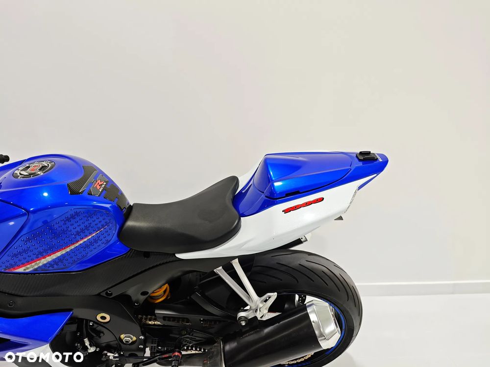 Suzuki GSX-R - 12