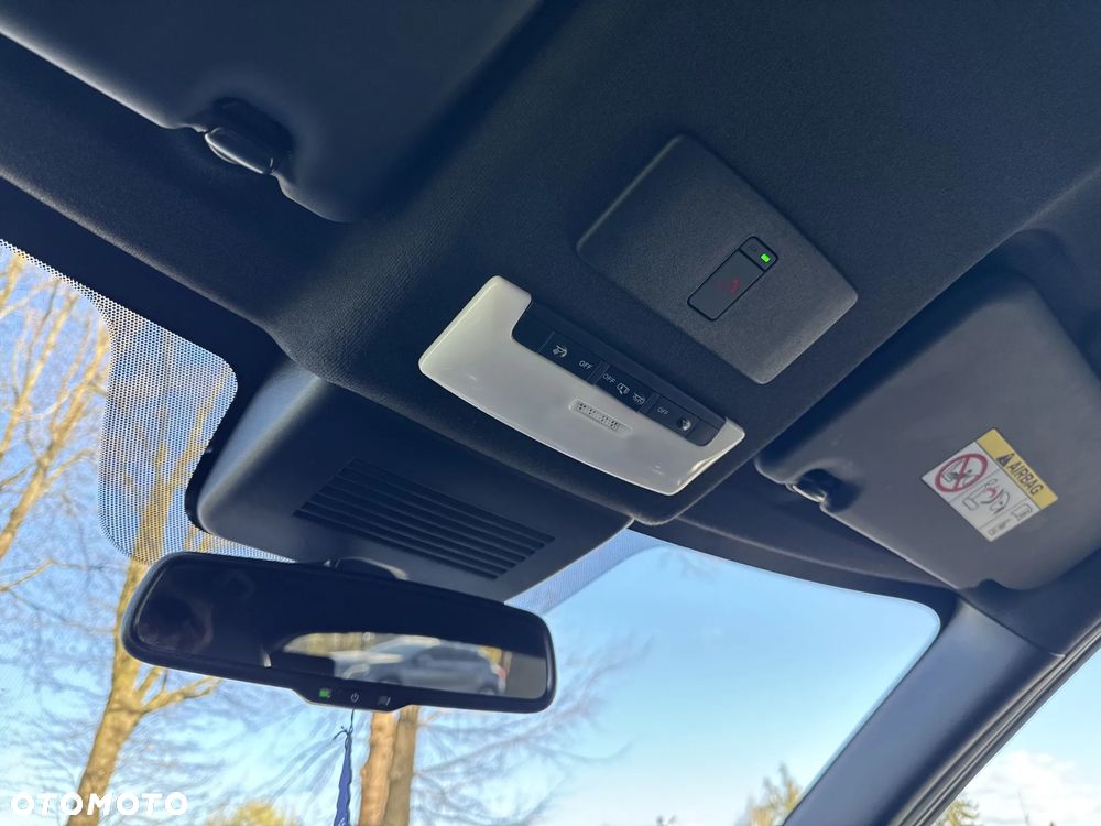 Nissan Juke 1.6 Hybrid N-Design AMT - 26