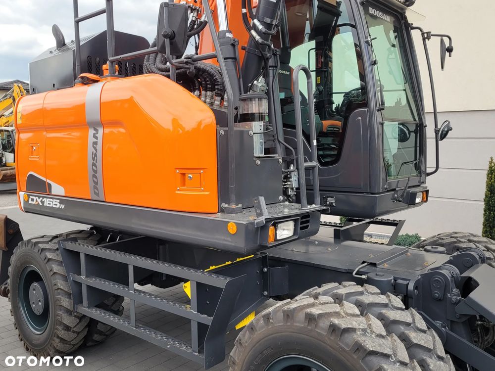 Doosan DX-165W / ROTOTILT ze szczypcami / COMPACT / - 14