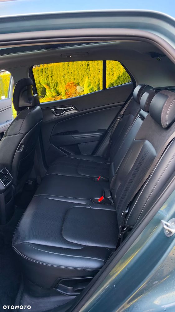 Kia Sportage 1.6 T-GDI HEV Business Line 2WD - 18