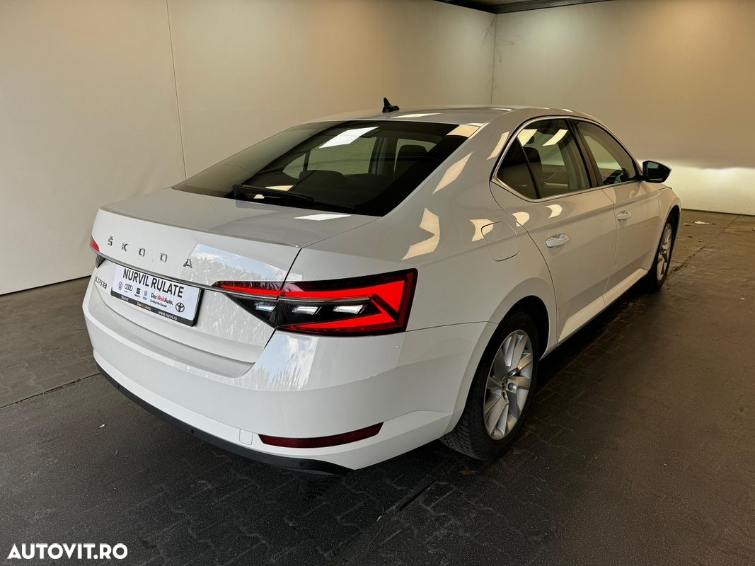 Skoda Superb 1.5 TSI DSG Ambition - 16