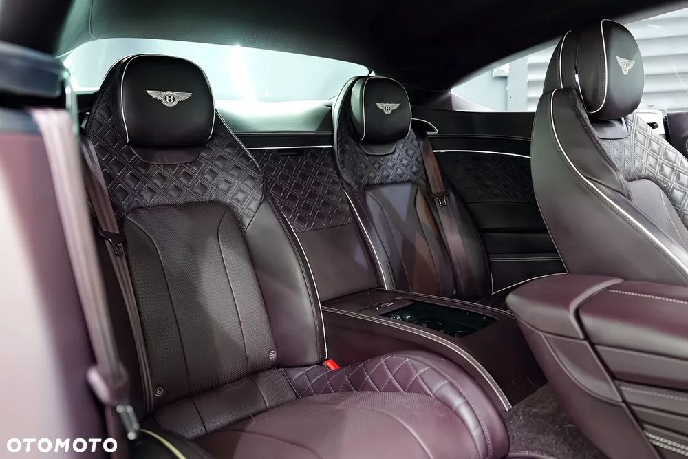 Bentley Continental GT Standard - 13
