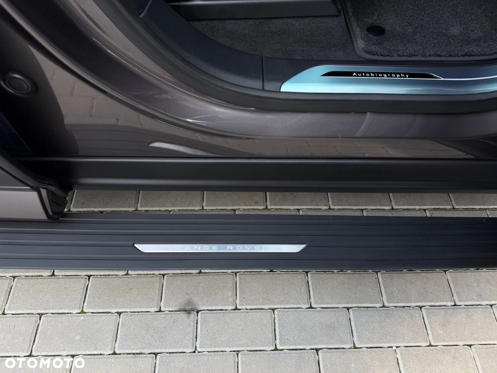 Land Rover Range Rover Sport D350 Autobiography - 17