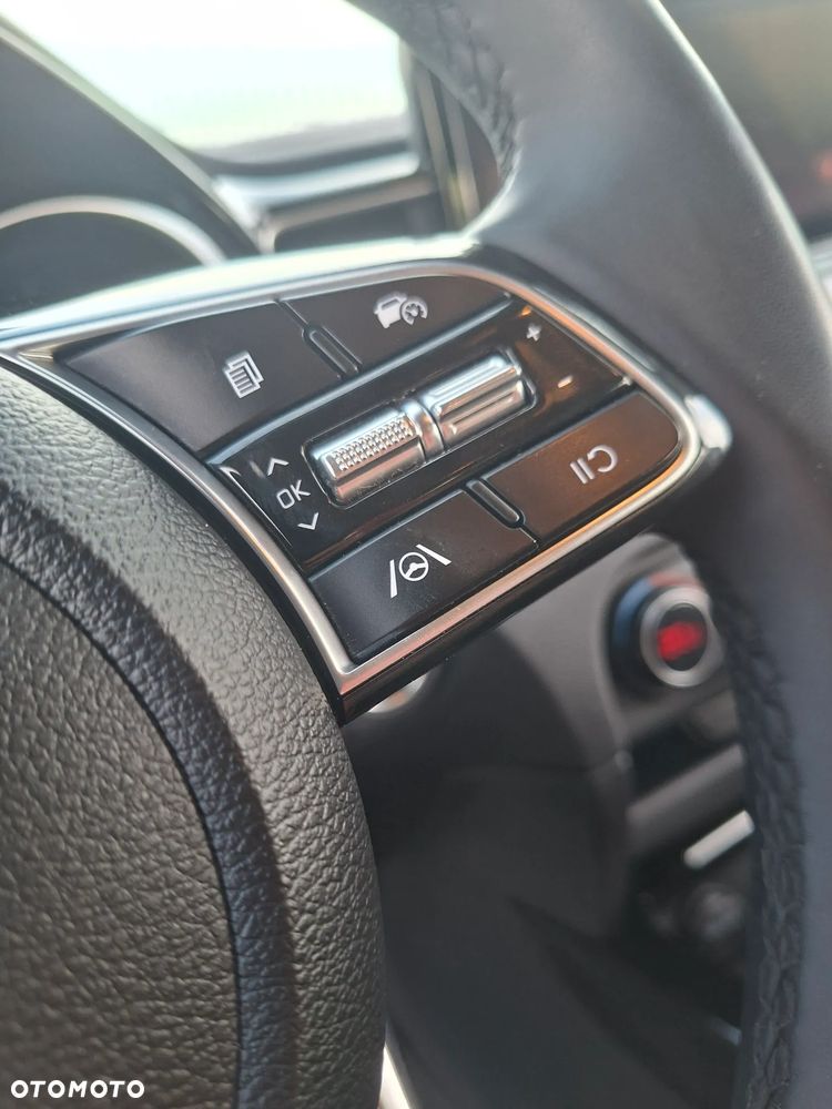 Kia Ceed 1.5 T-GDI Business Line DCT - 19