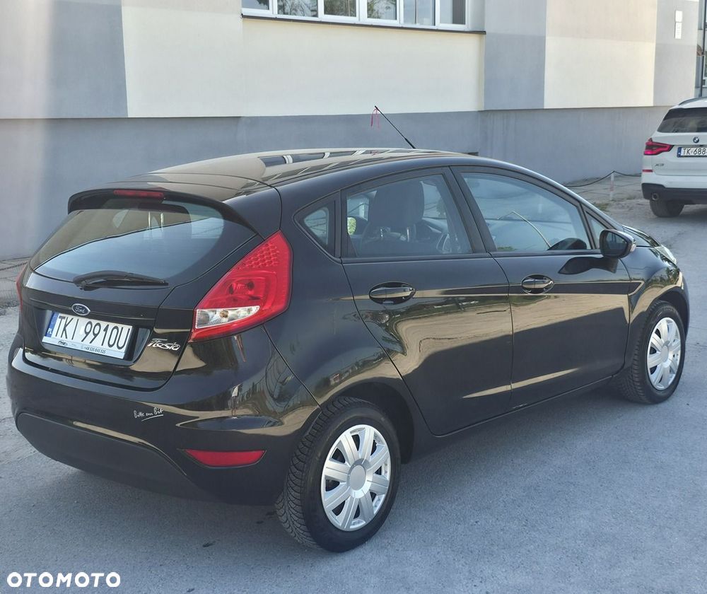 Ford Fiesta - 3