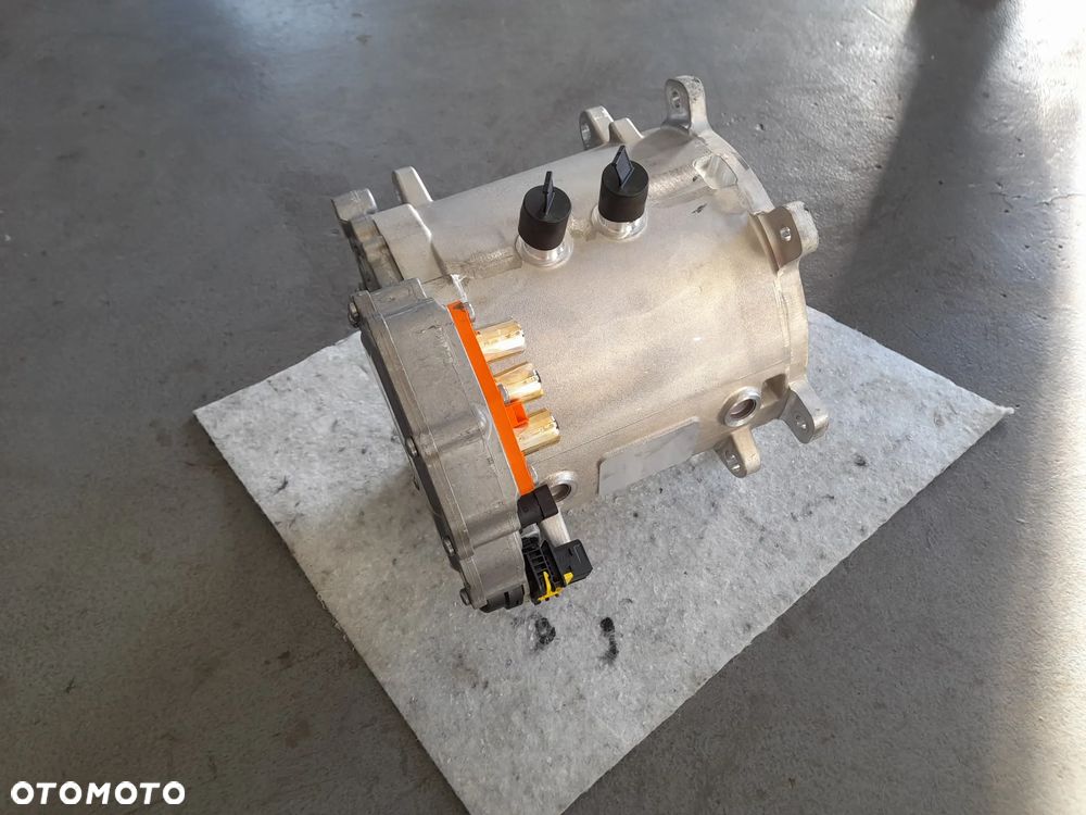 Alternator F03Z0G0112 GKN / e.GO – Volkswagen Caddy oryginał Made in Italy