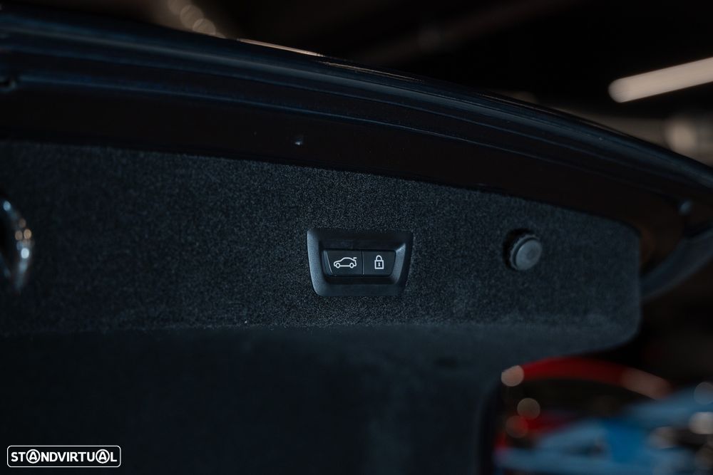 BMW 740 e iPerformance Pack M - 29