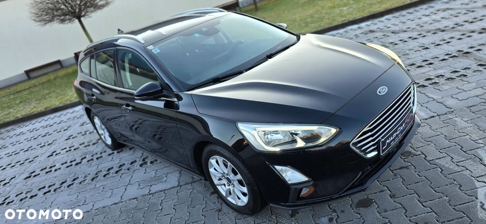 Ford Focus SW - 15