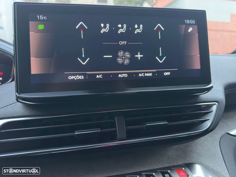 Peugeot 5008 1.2 PureTech GT EAT8 - 23